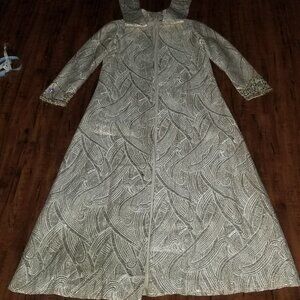 Vintage ivory coverup with gold embroidery